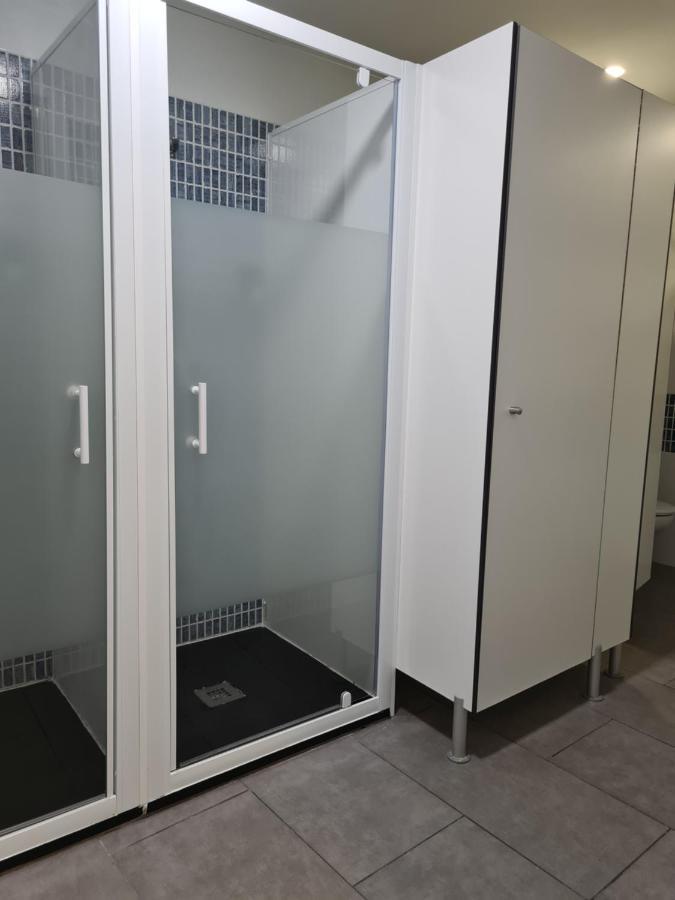 Hostel M-A Rooms Mate Madrid Bagian luar foto
