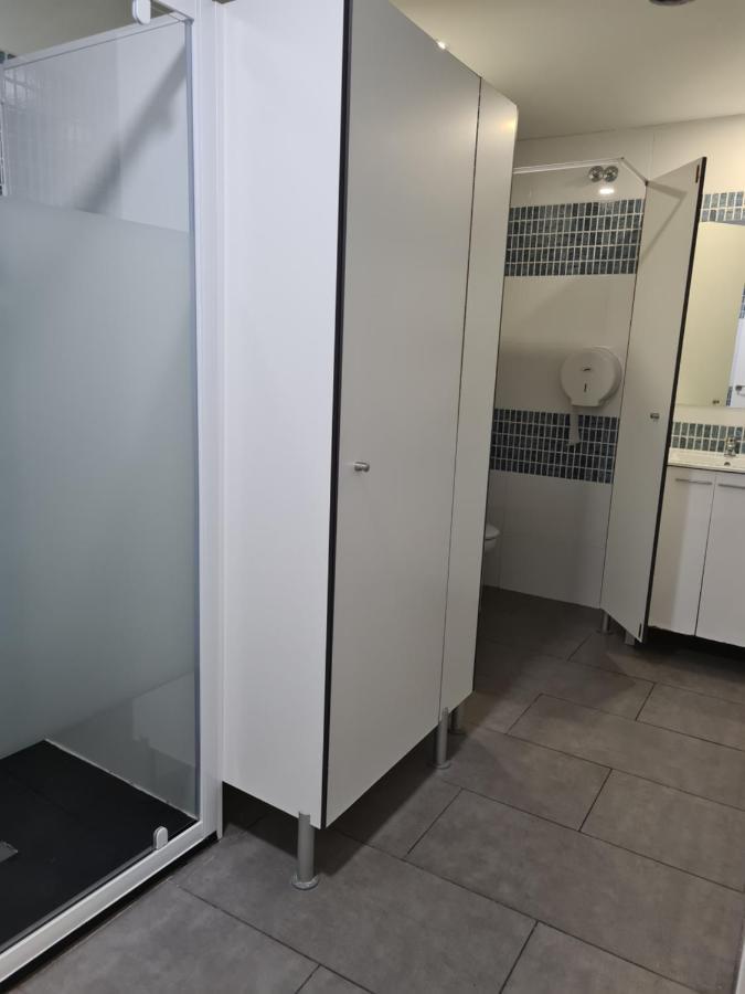 Hostel M-A Rooms Mate Madrid Bagian luar foto