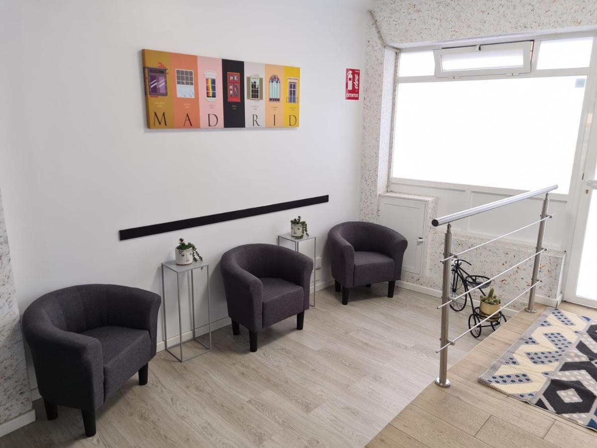 Hostel M-A Rooms Mate Madrid Bagian luar foto